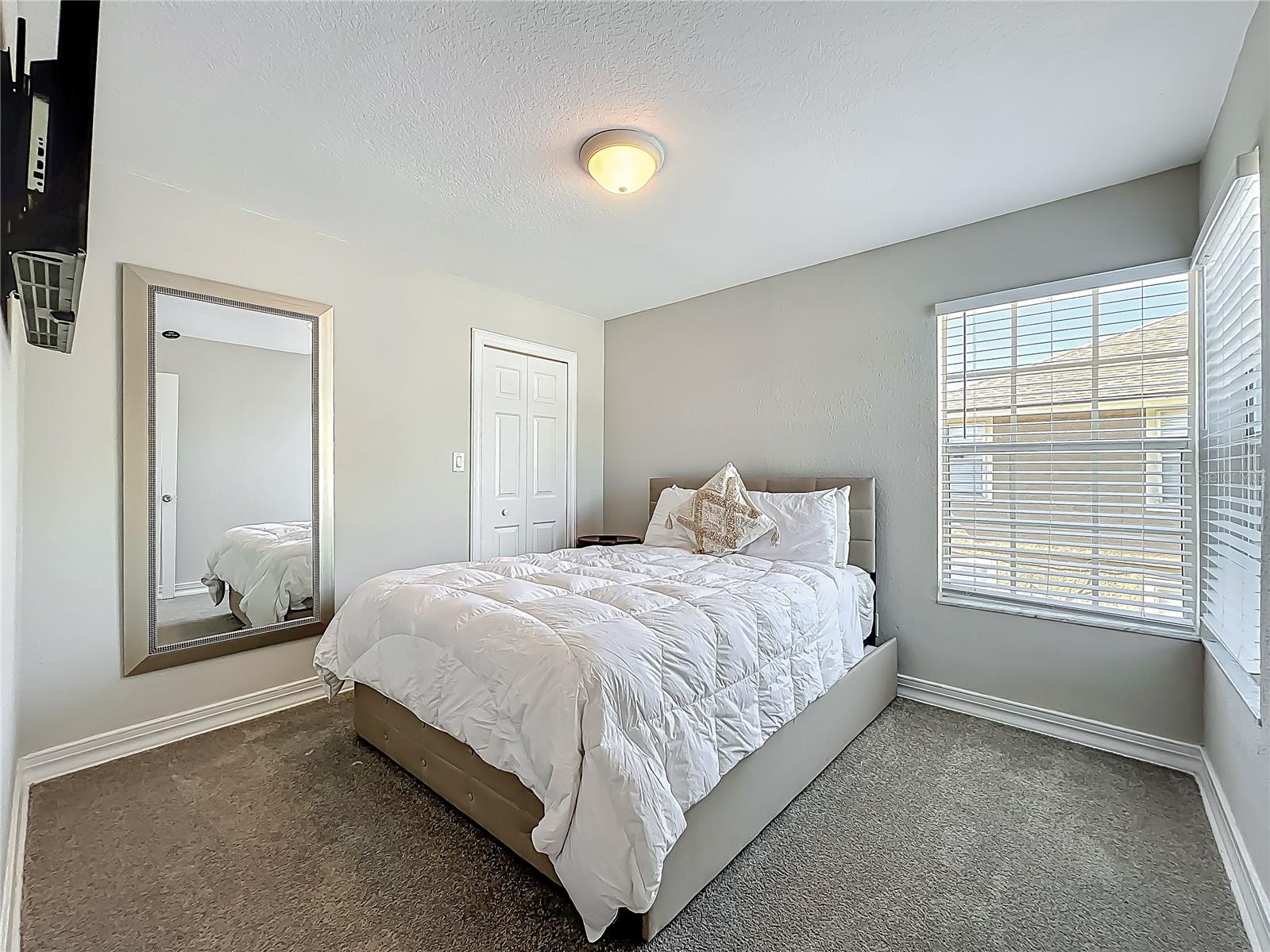 WINTER HILL - Residential