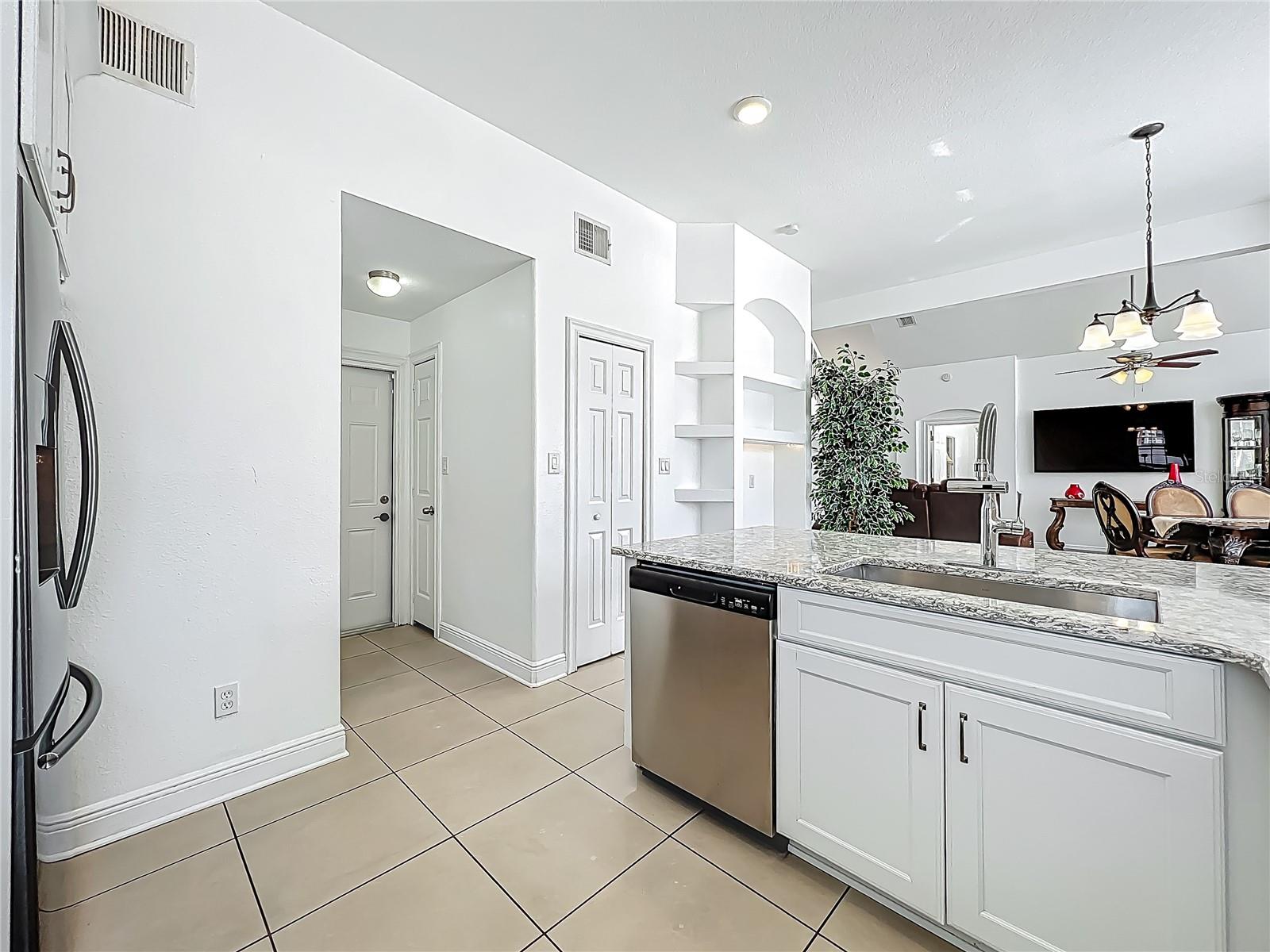 WINTER HILL - Residential