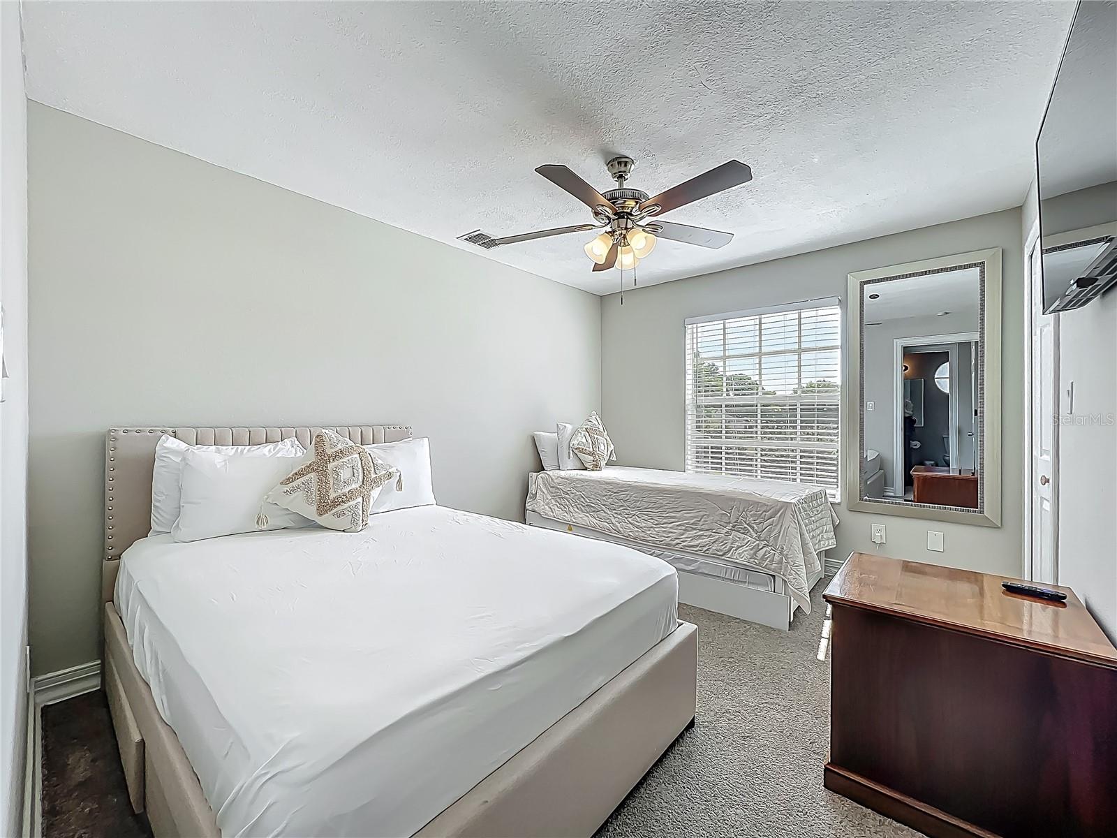 WINTER HILL - Residential