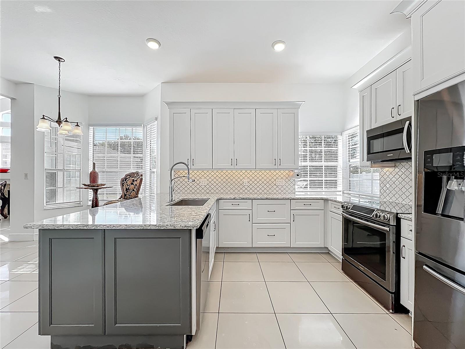 WINTER HILL - Residential