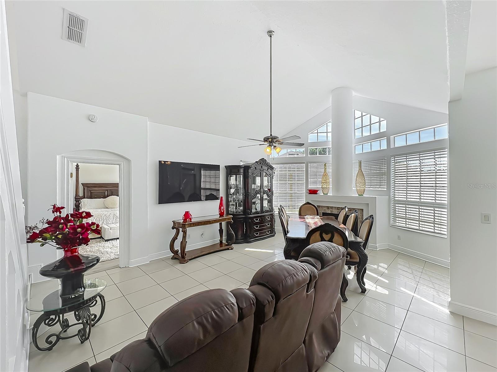 WINTER HILL - Residential