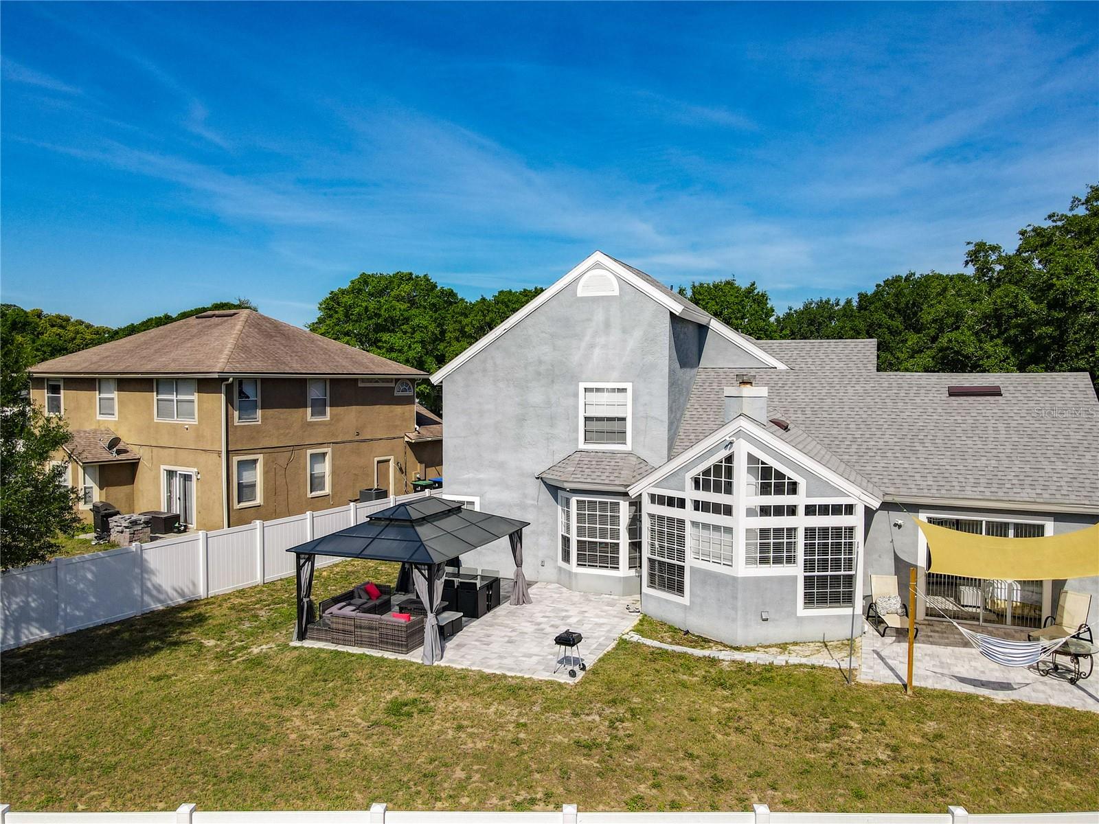 WINTER HILL - Residential