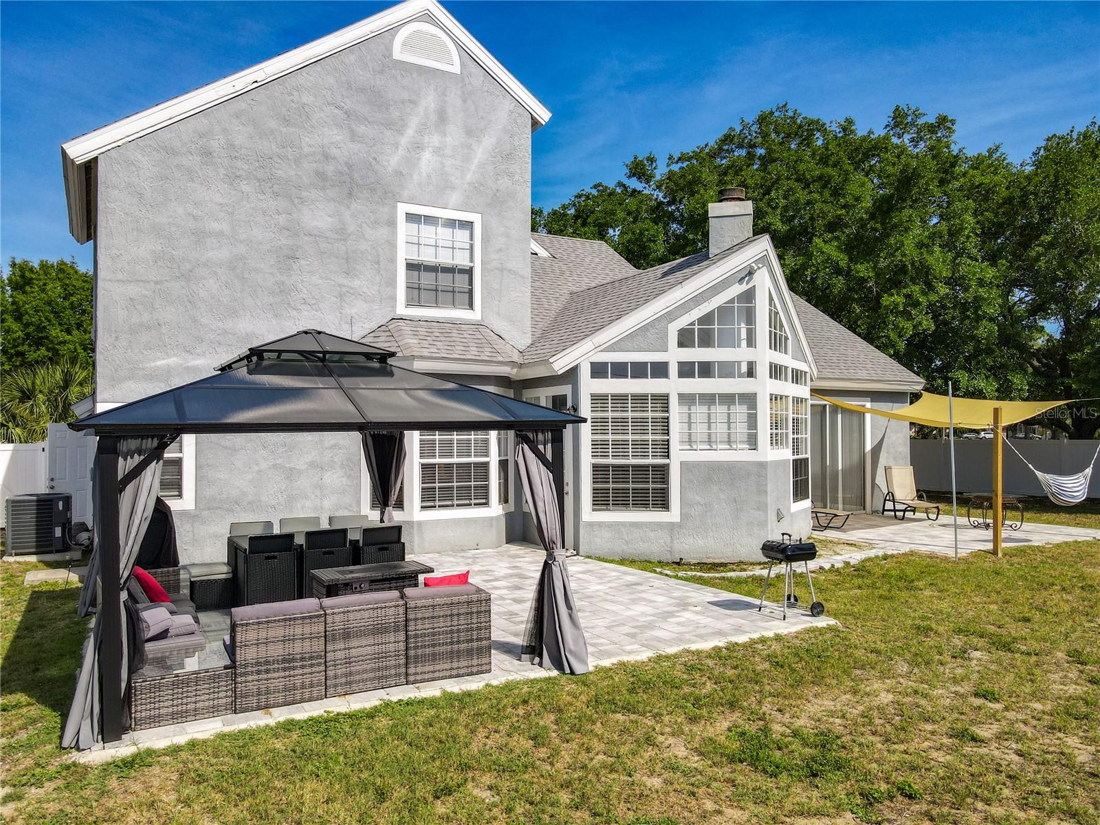 WINTER HILL - Residential