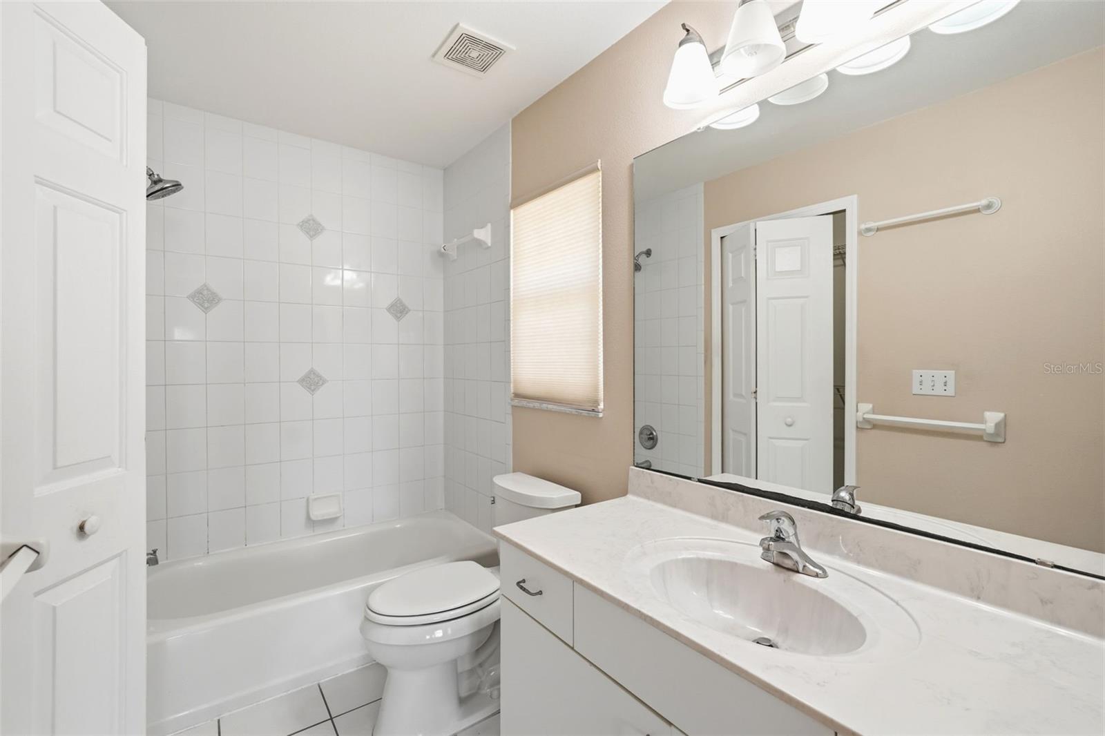 DELTONA LAKES UNIT 26 - Residential