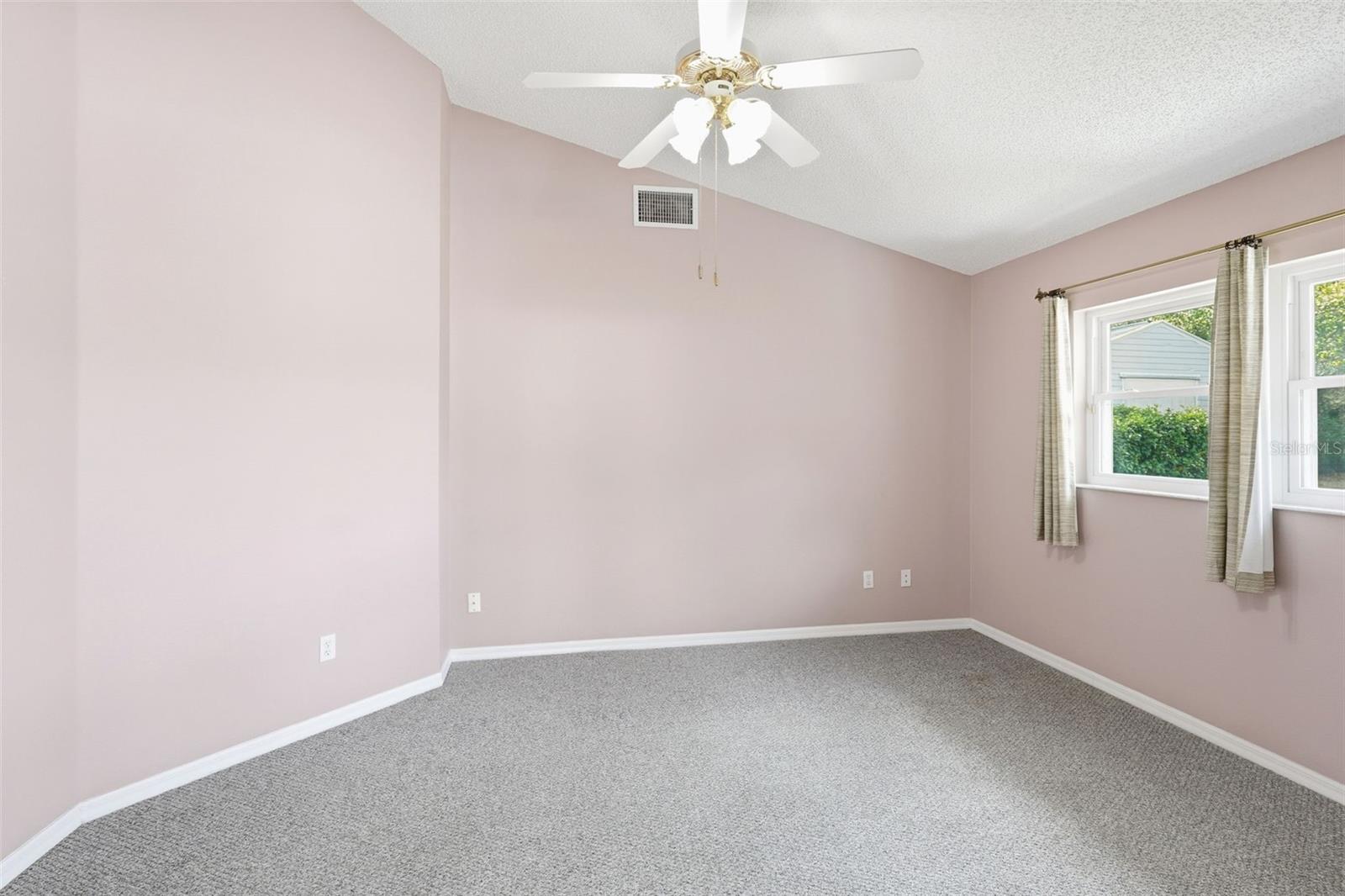 DELTONA LAKES UNIT 26 - Residential