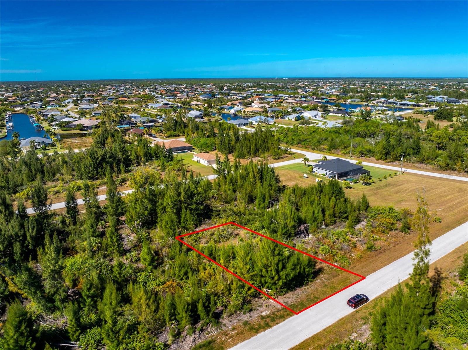 PORT CHARLOTTE SEC 97 01 - Land