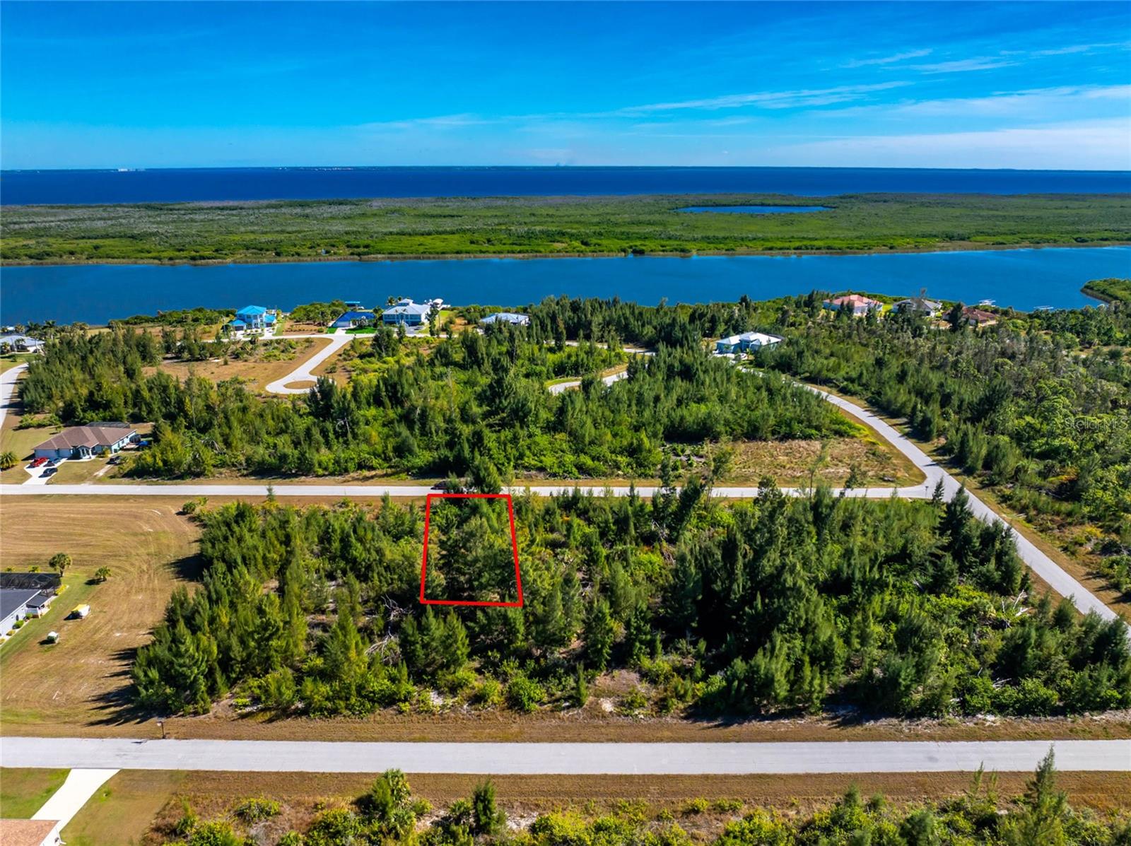 PORT CHARLOTTE SEC 97 01 - Land