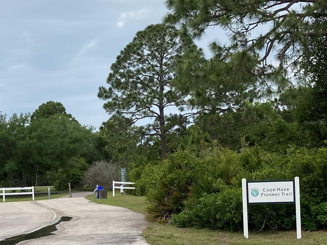 PORT CHARLOTTE SEC 97 01 - Land