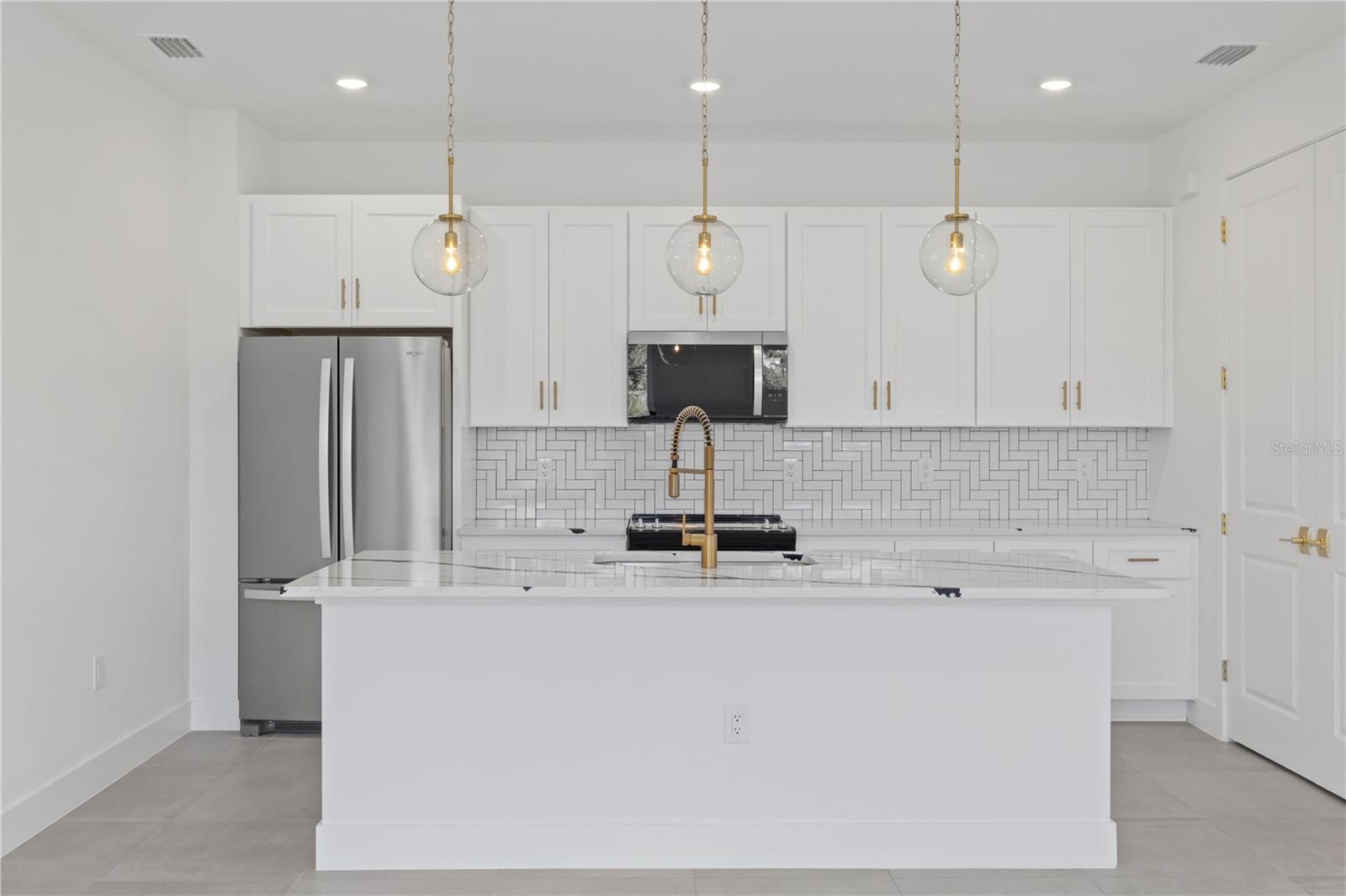 PUNTA GORDA ISLES SEC 18 - Residential