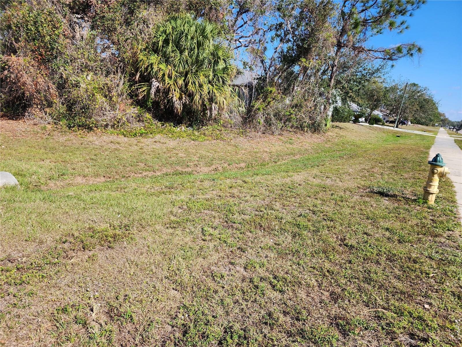 PORT CHARLOTTE SUB 02 - Land