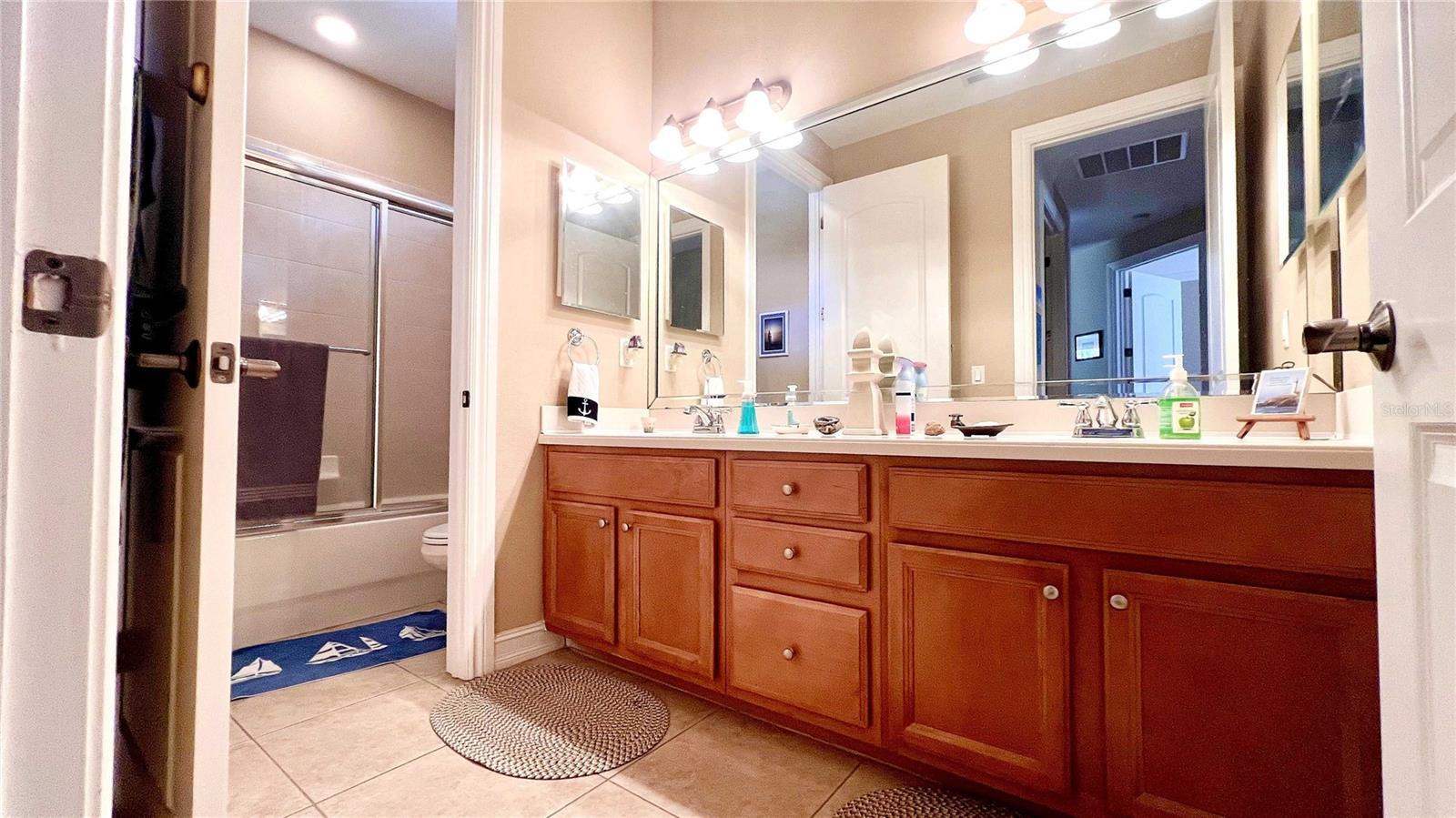 VILLAS OF SAN MARINO AT PALM HARBOR - Residential