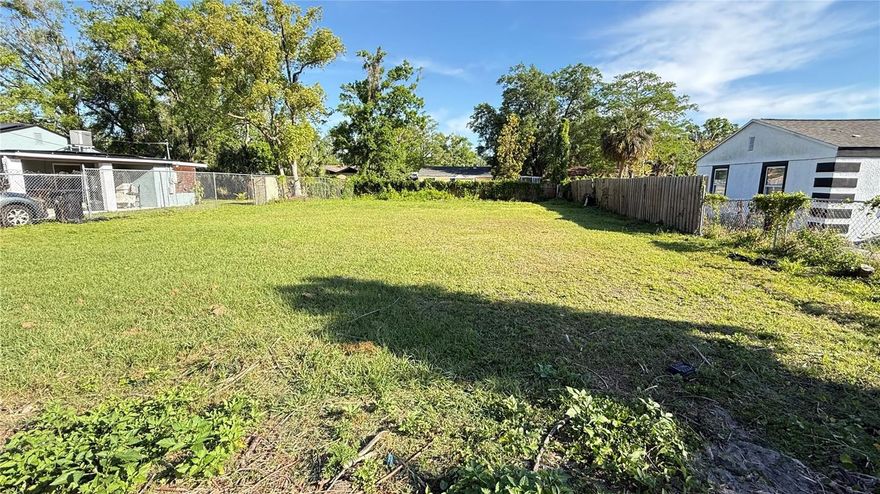 Beautiful cleared vacant lot ready to build your dream home!  Very convenient location, close to main roads with easy access to Disney World, all theme parks, beaches, Downtown Orlando, outlets, and restaurants. The lot is 6,970 sqft (+/-)