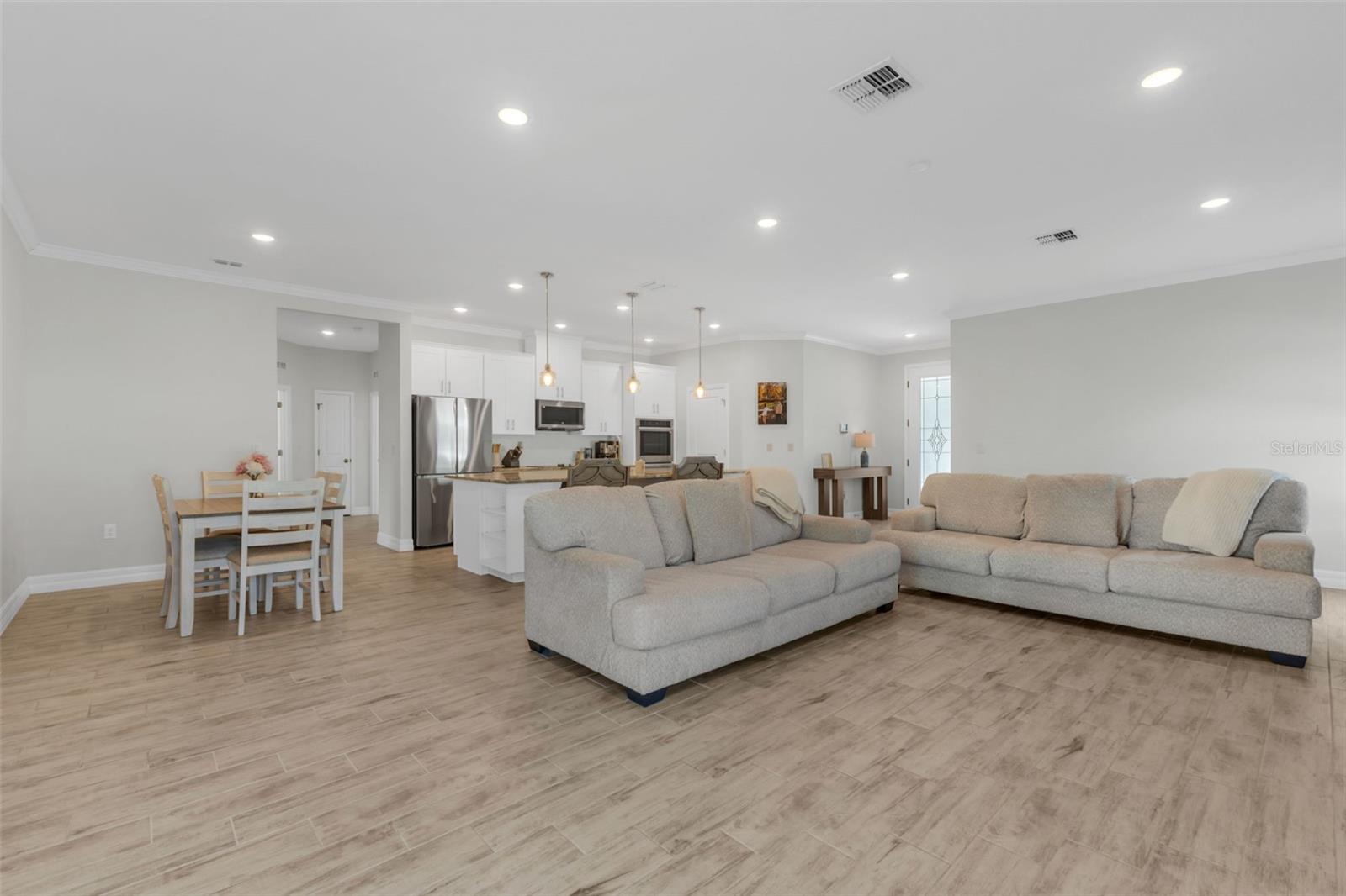 PUNTA GORDA ISLES SEC 20 - Residential