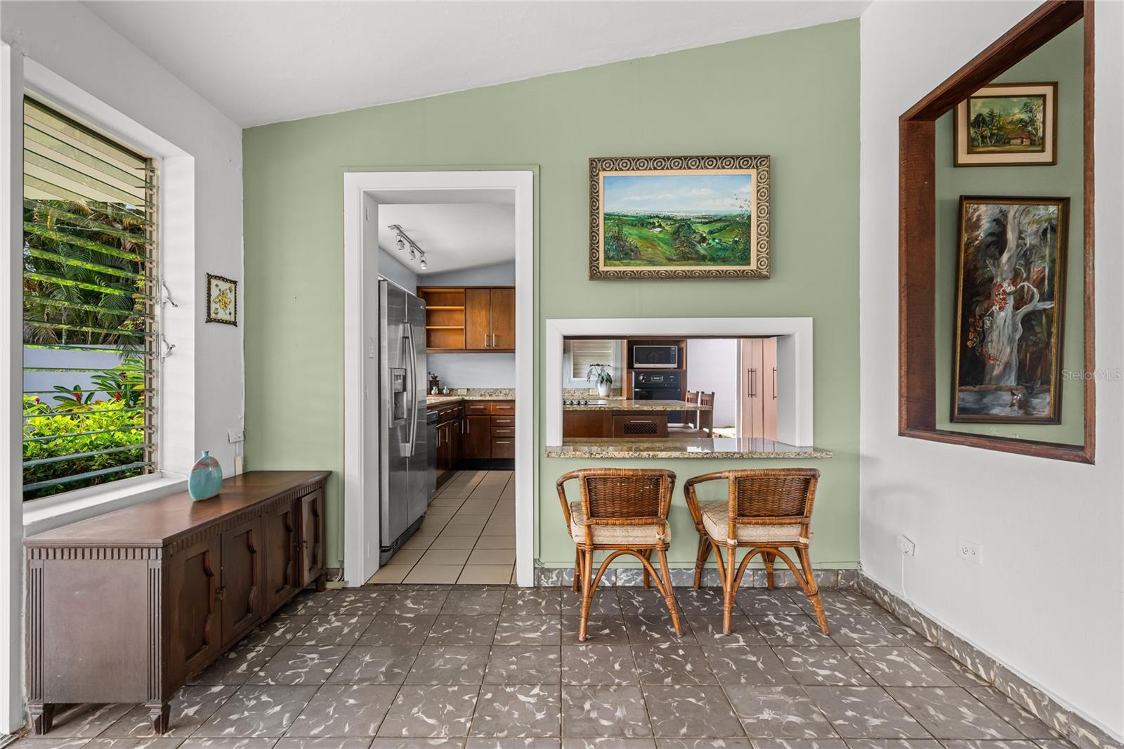 URB. GARDEN HILLS - Residential