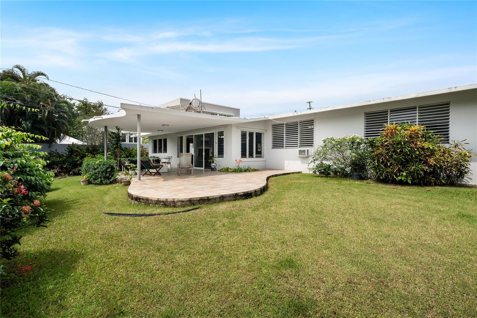 URB. GARDEN HILLS - Residential