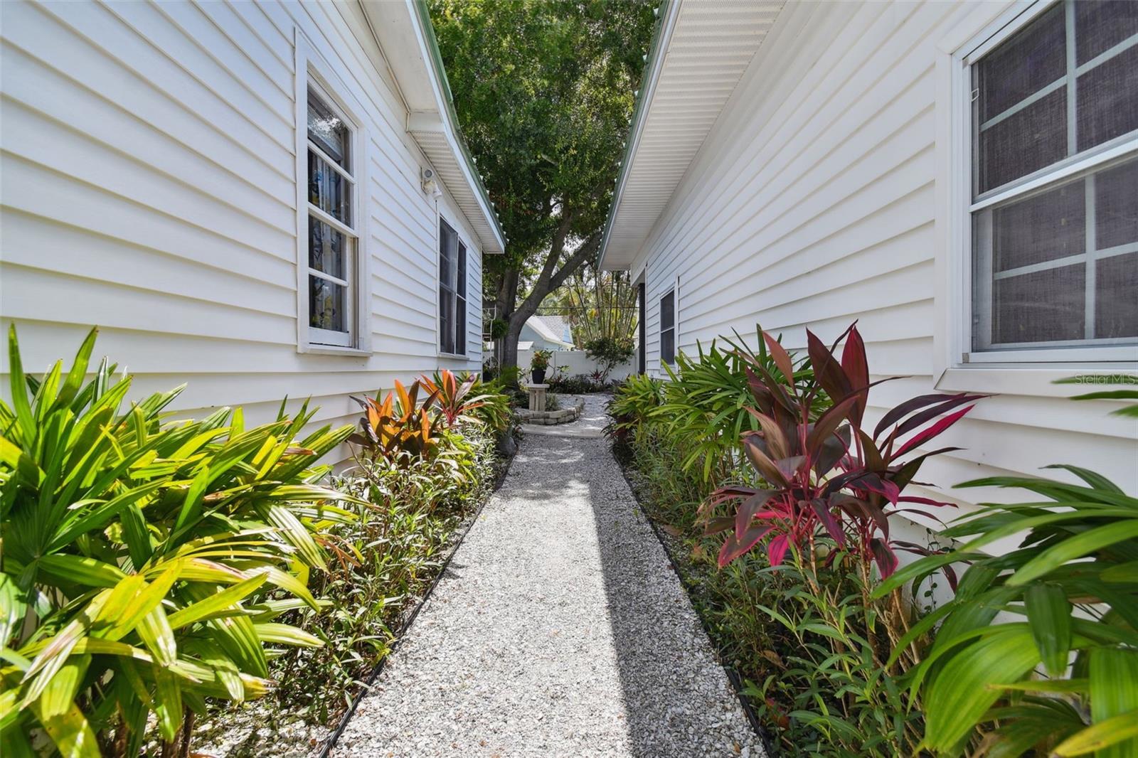 Photo 82 of 100 of 759 LANTANA AVENUE house