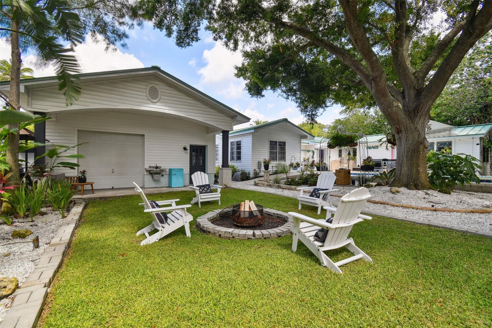 Photo 80 of 100 of 759 LANTANA AVENUE house