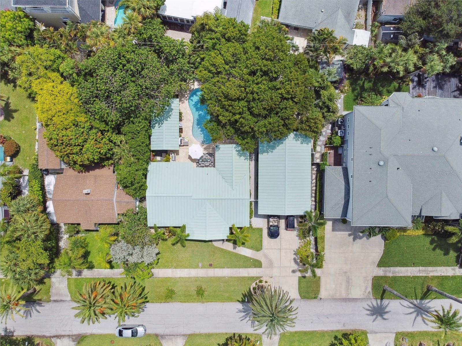 Photo 84 of 100 of 759 LANTANA AVENUE house