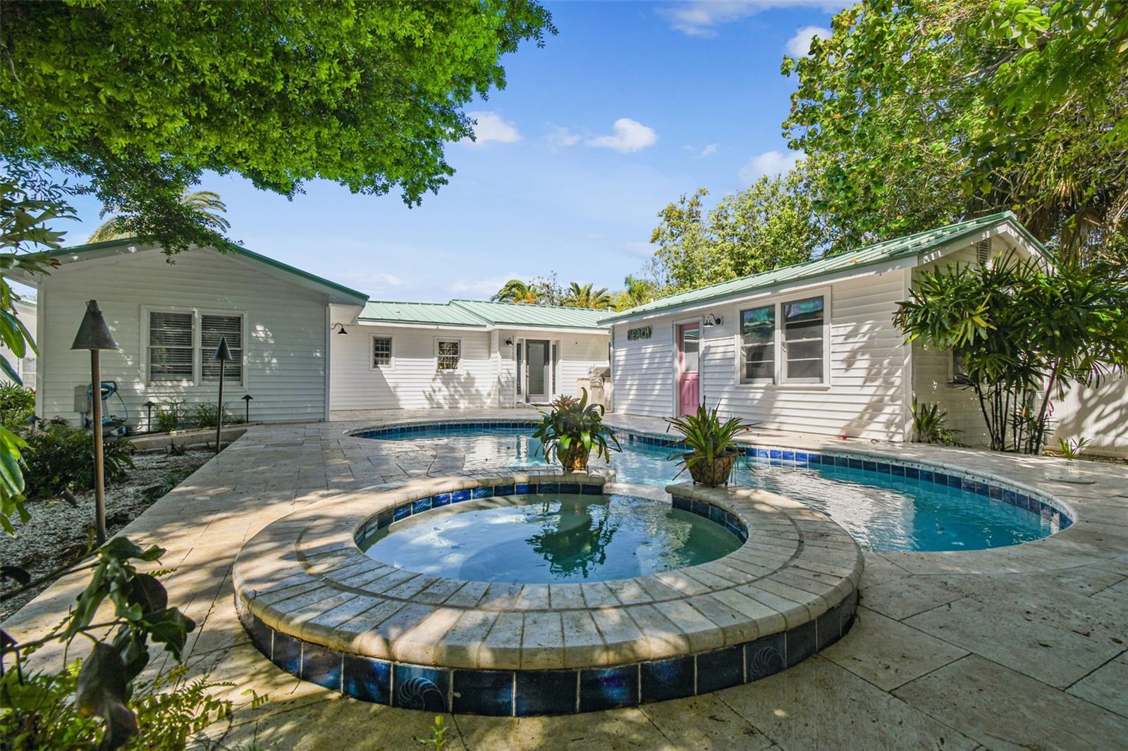 Photo 73 of 100 of 759 LANTANA AVENUE house