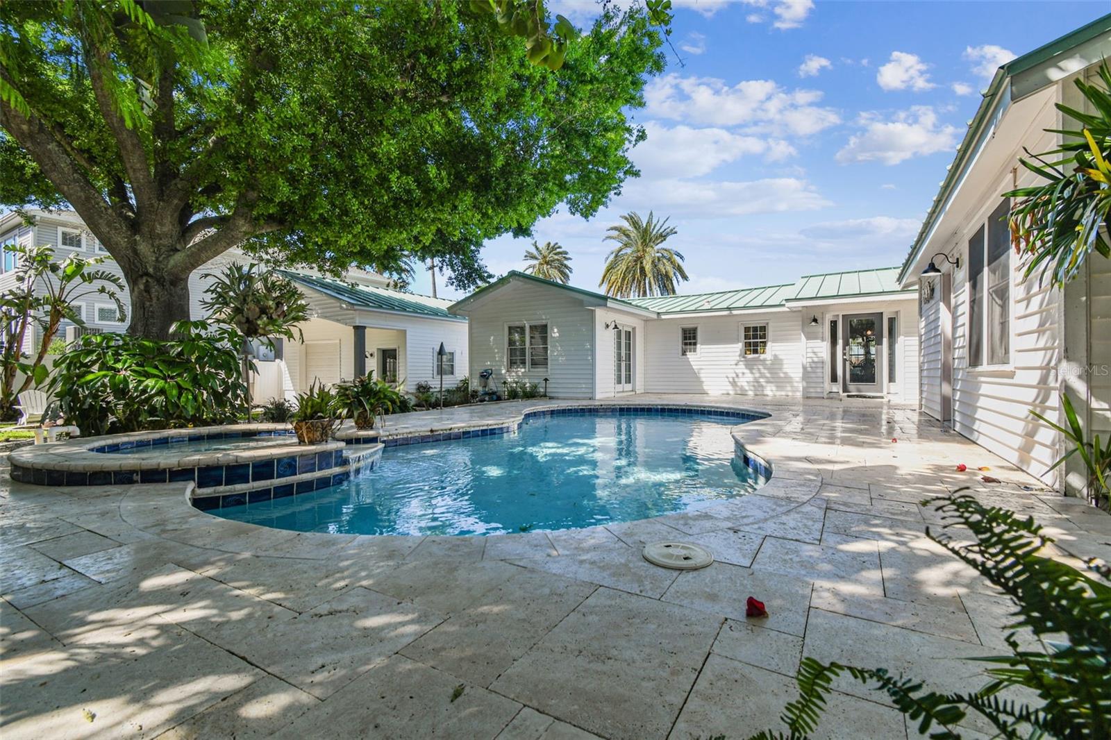 Photo 6 of 100 of 759 LANTANA AVENUE house