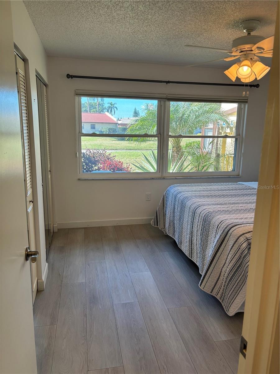 MEADOWCROFT NORTH - Residential