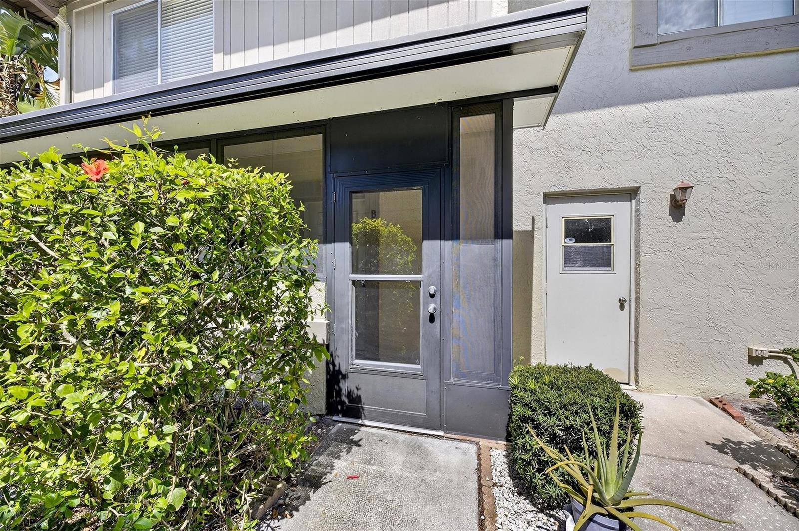 EASTWOOD SHORES - Residential