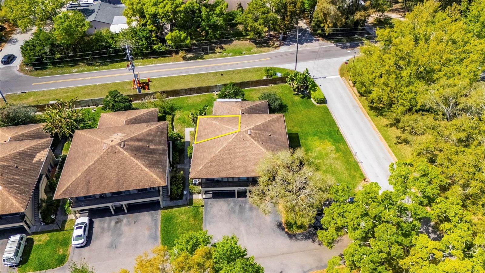 EASTWOOD SHORES - Residential