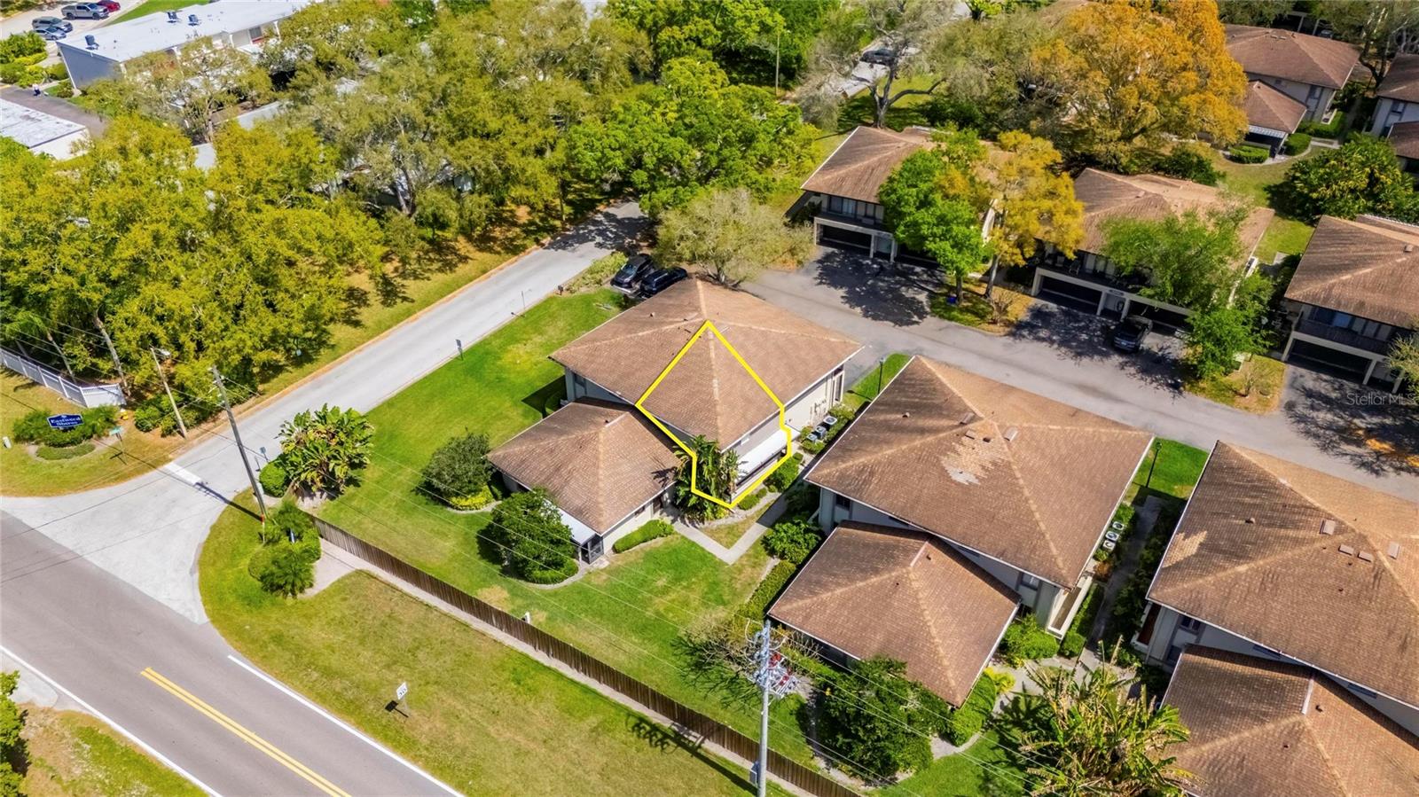 EASTWOOD SHORES - Residential