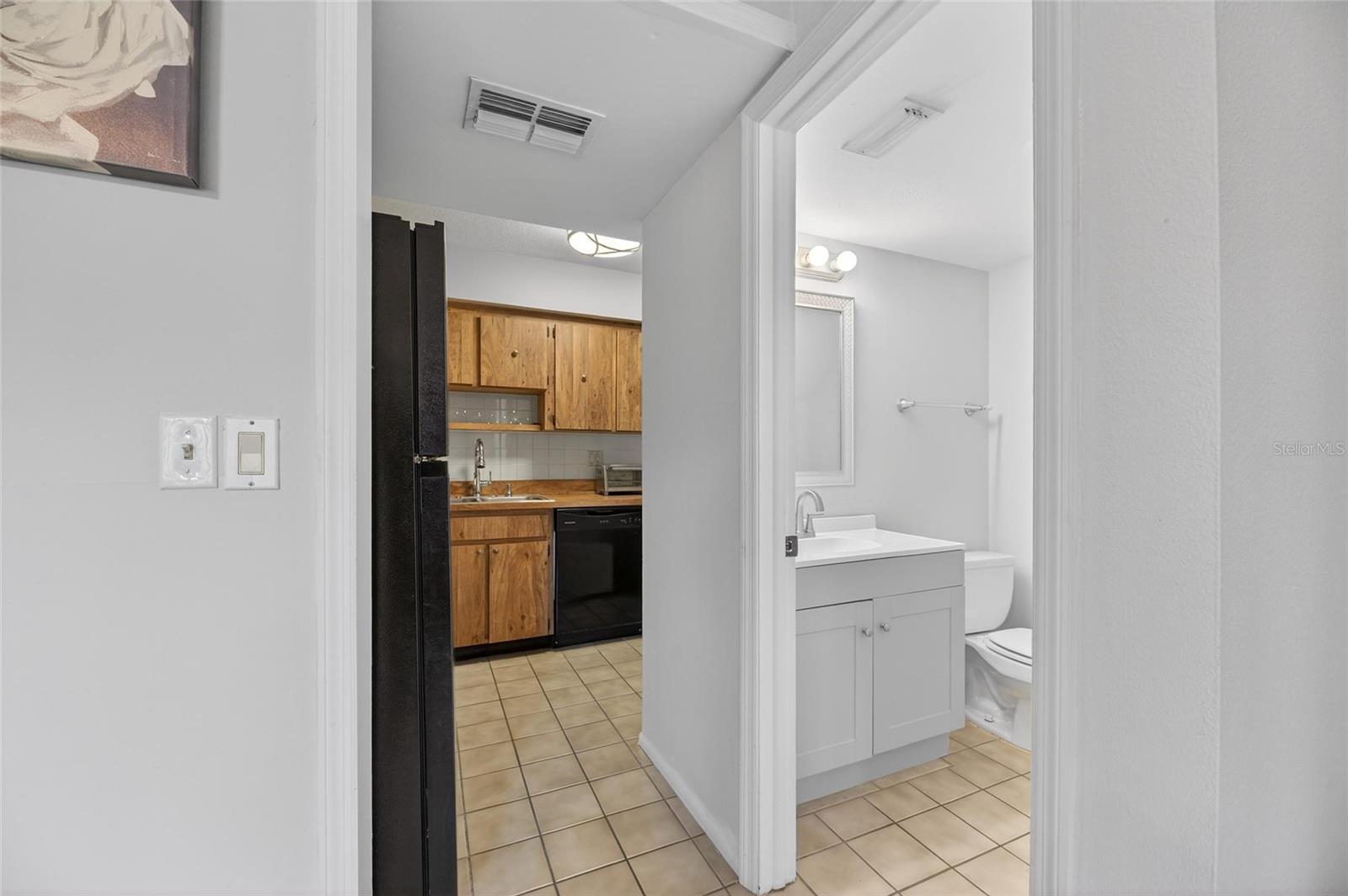 EASTWOOD SHORES - Residential