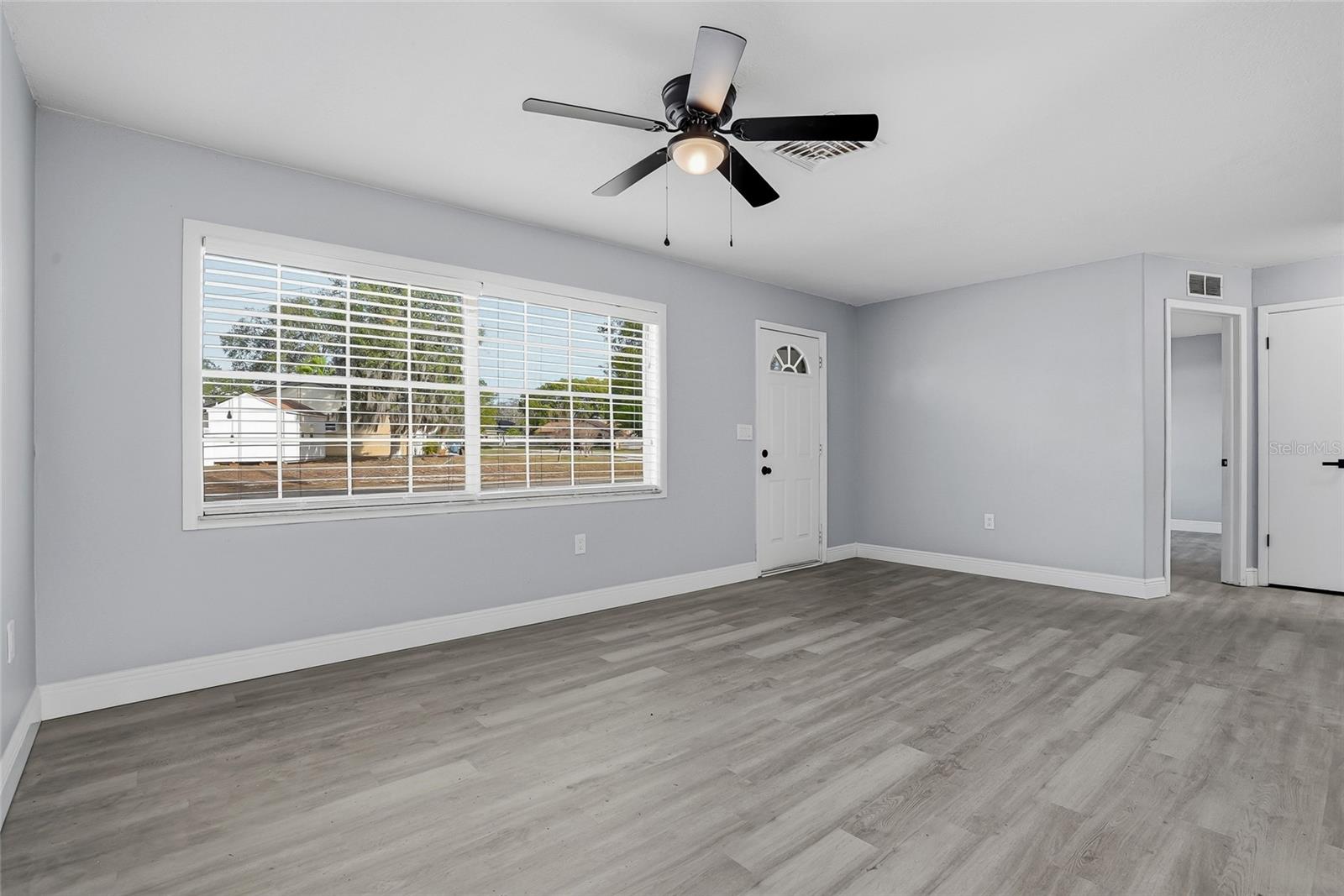 SPRING HILL UNIT 8 - Residential