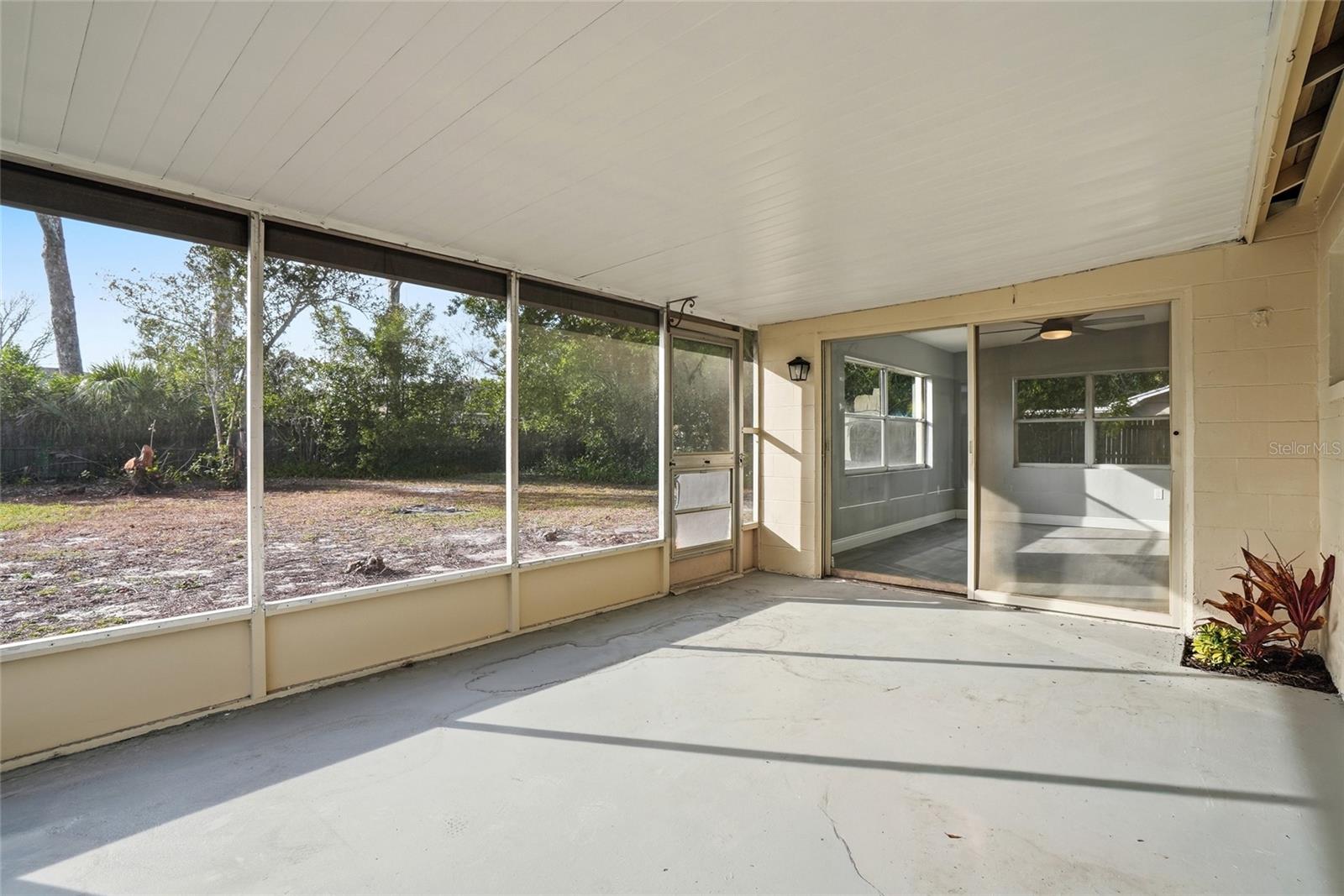 SPRING HILL UNIT 8 - Residential