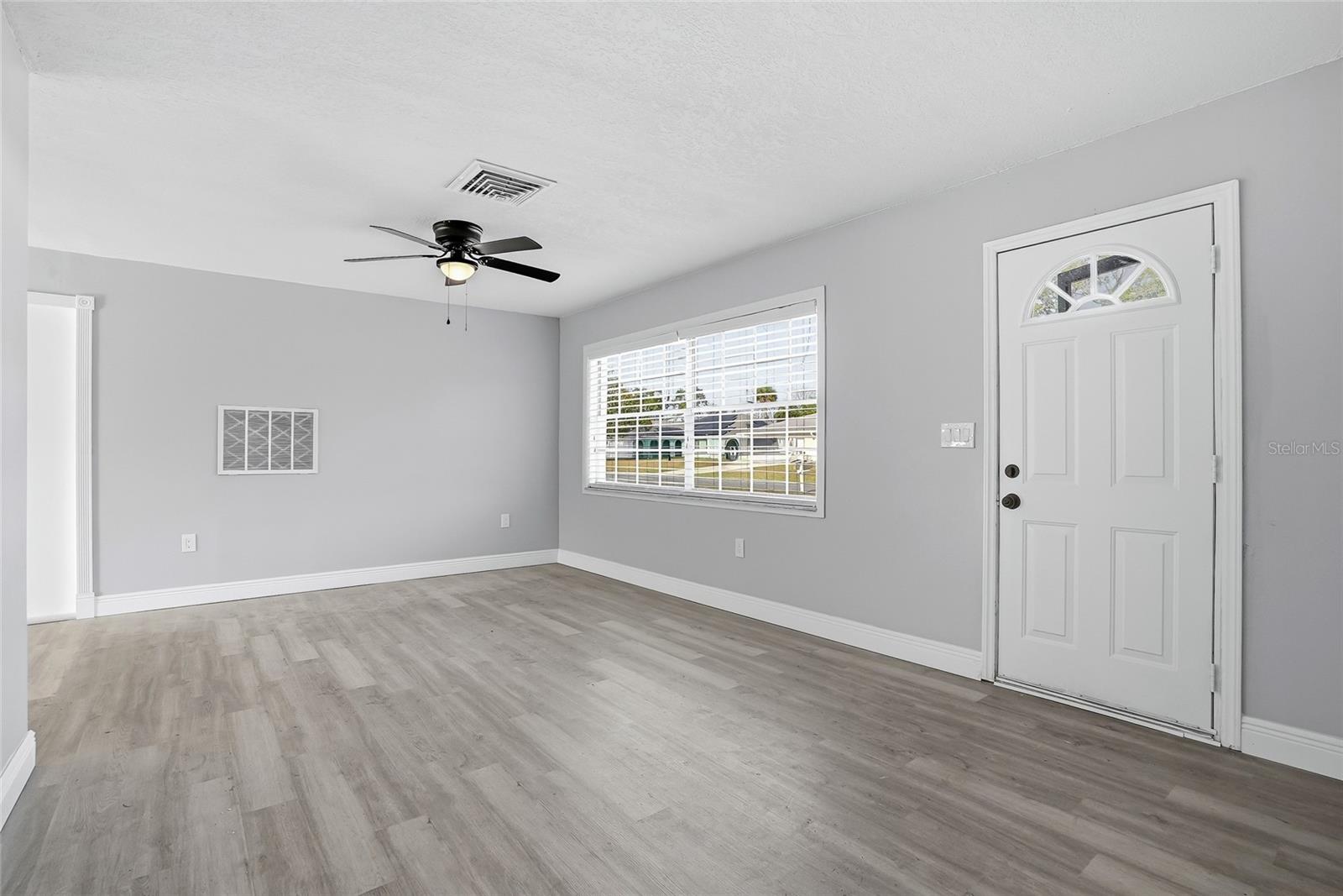 SPRING HILL UNIT 8 - Residential