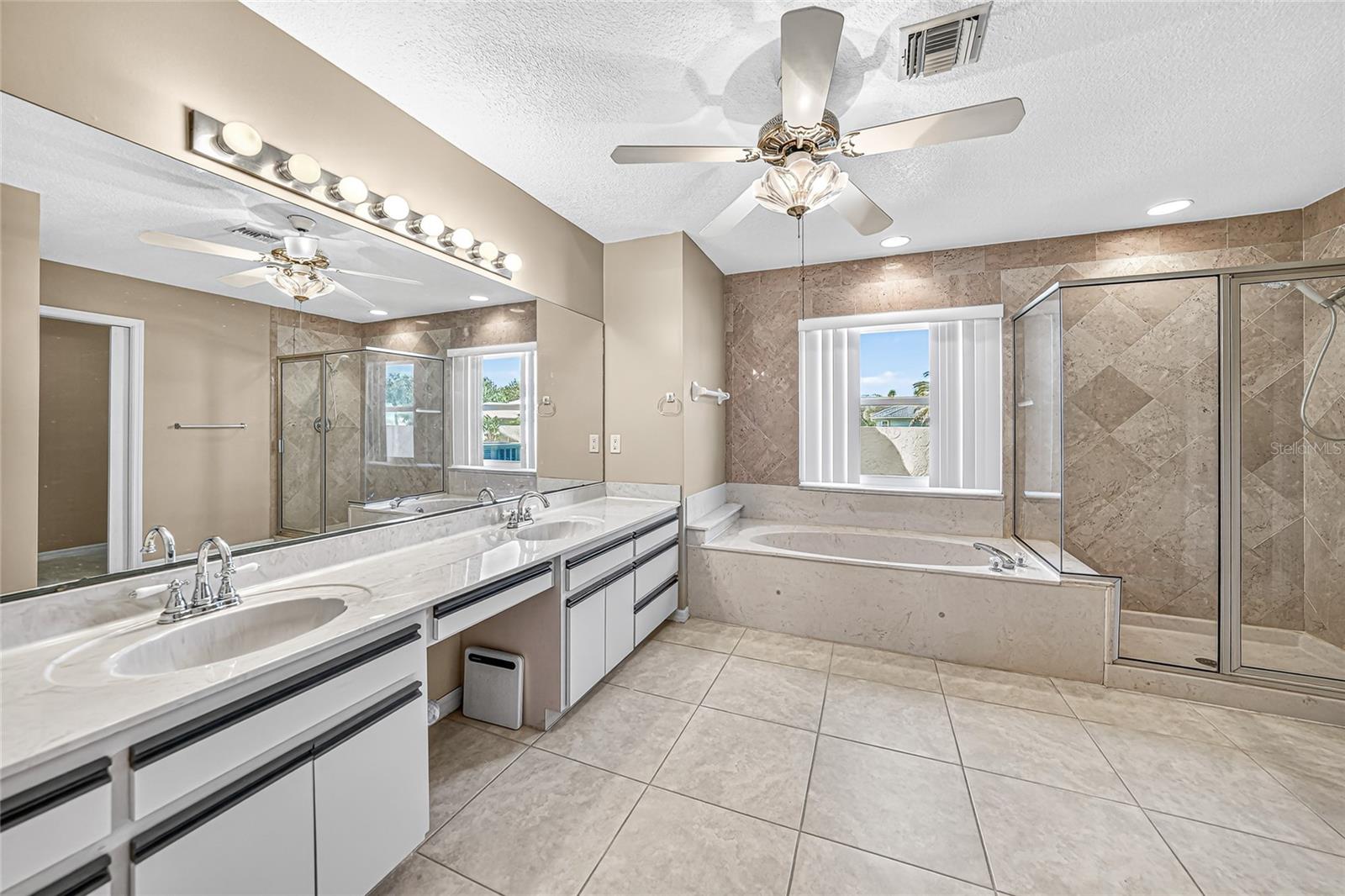 CAPE HAZE WINDWARD - Residential
