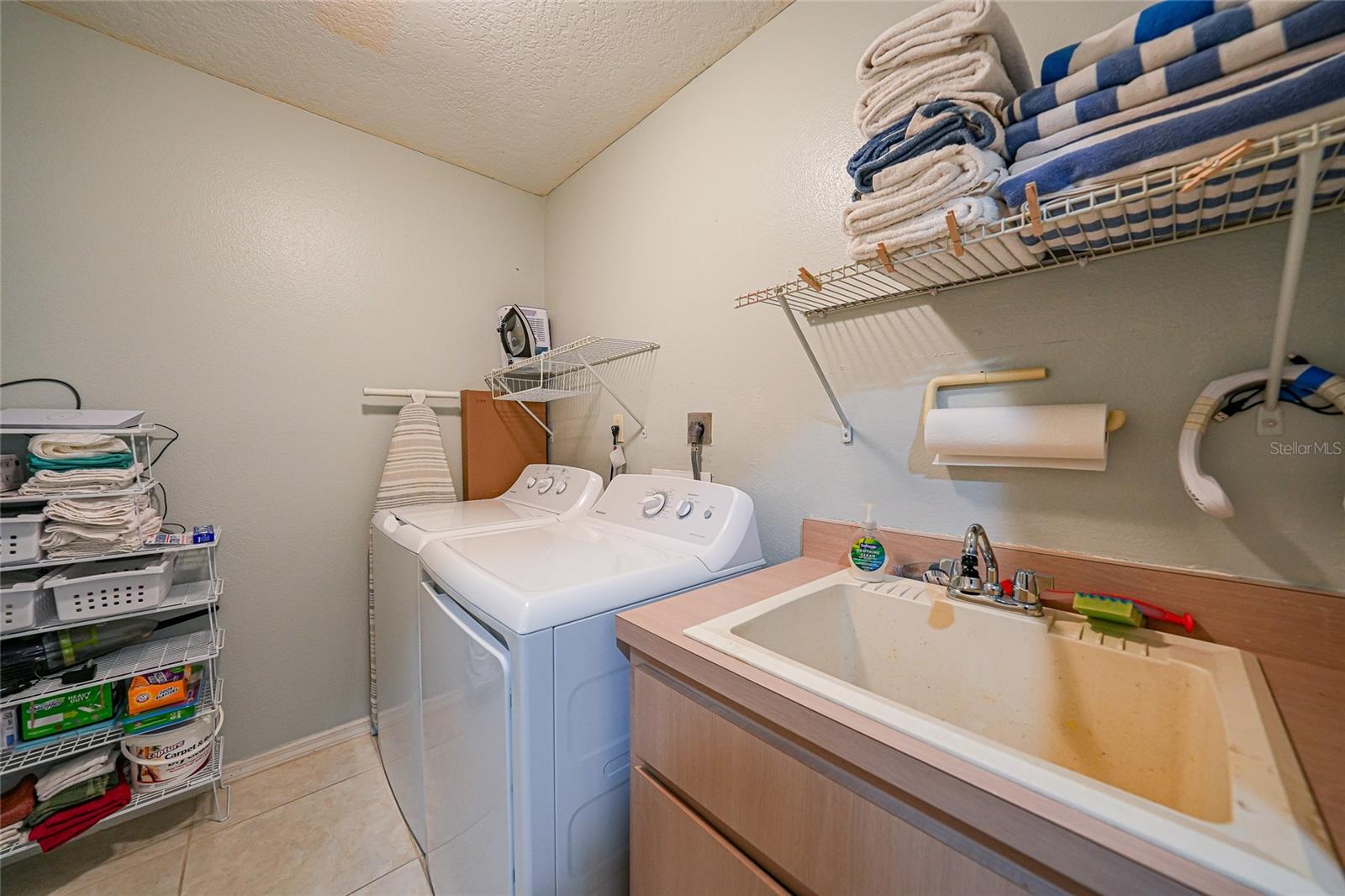 CAPE HAZE WINDWARD - Residential