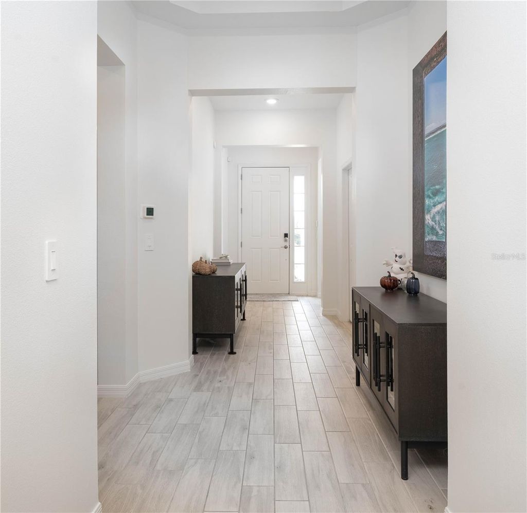 Photo of 2142 Ridge Pointe Lane, Clermont, FL 34715 (MLS # G5103405)