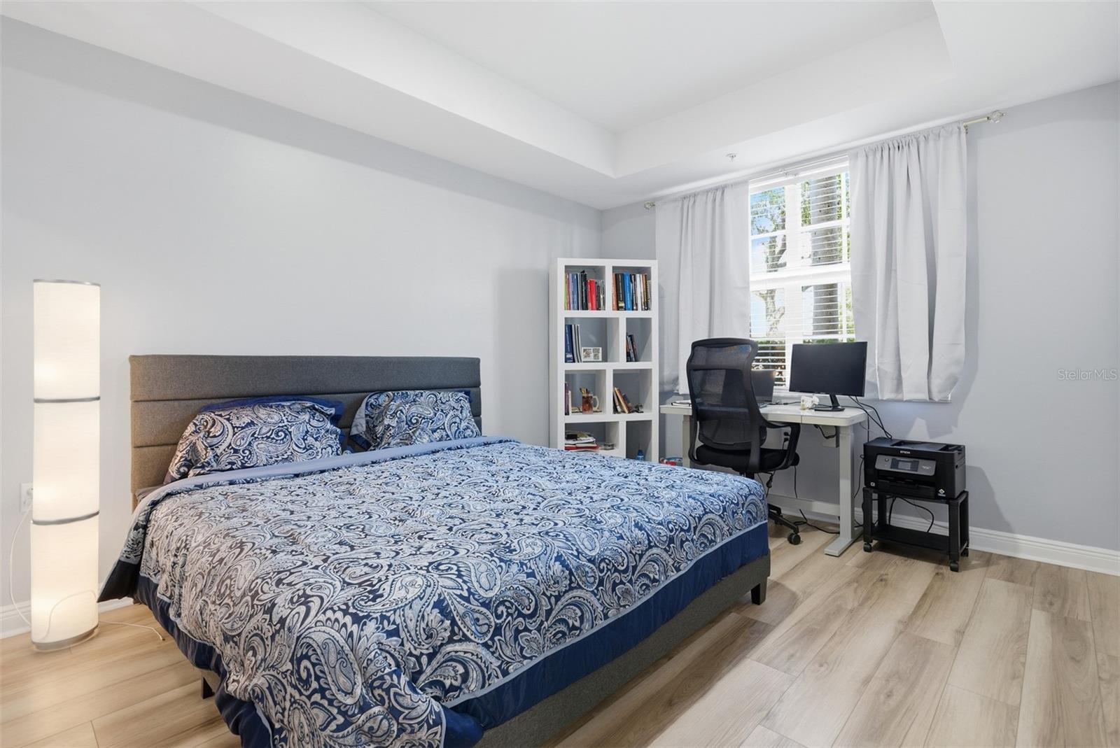 ISLES/PORTO VISTA CONDO 12 - Residential