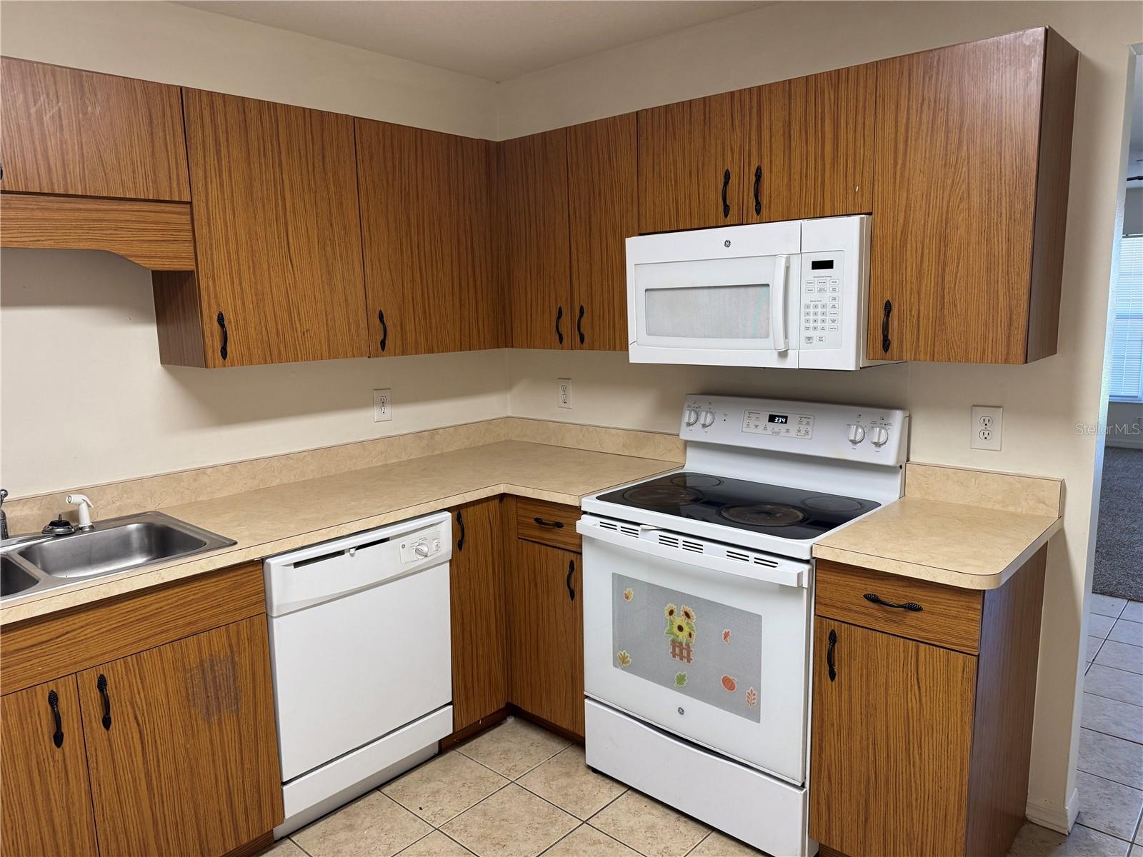 SILVER SPGS SHORES 07 - Residential Lease