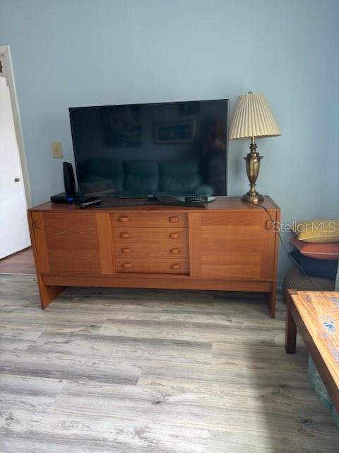 IMPERIAL EMBASSY CONDO - Residential