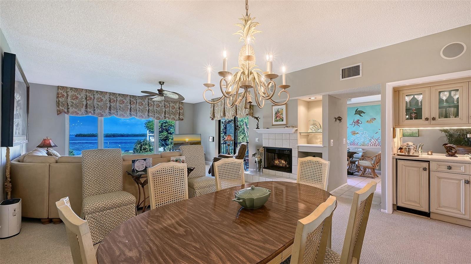 MARINERS COVE III - Residential