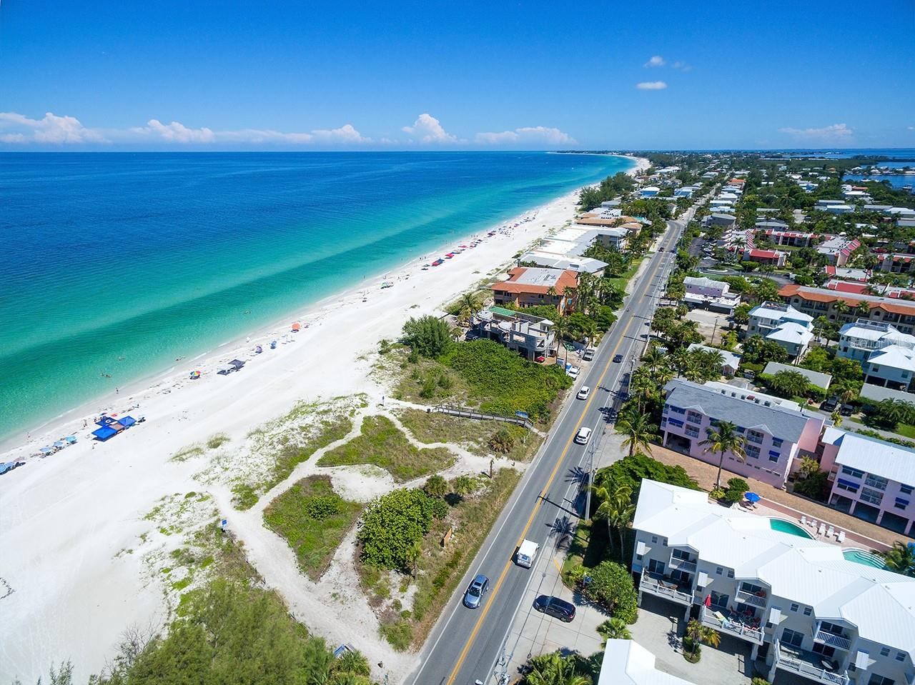 MARINERS COVE III - Residential