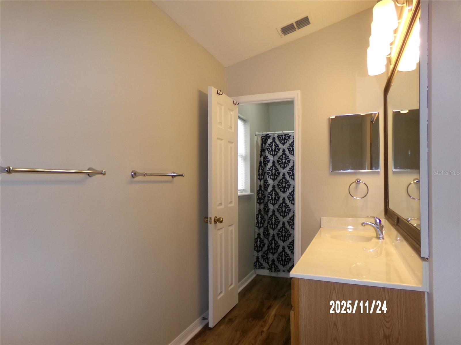 MARSH HAMMOCK PH 01 LT 01 ORB 2176 PG 39 - Residential Lease