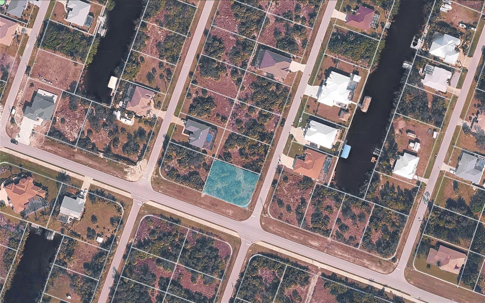 PORT CHARLOTTE SEC 071 - Land