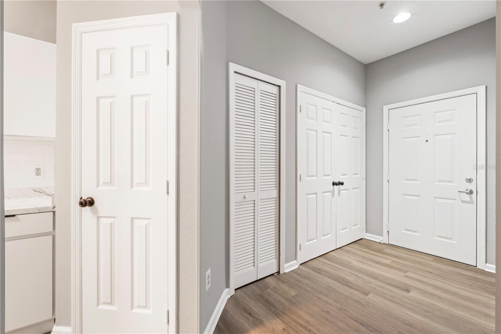 HORIZONS AT STONEBRIDGE PLACE CONDO PHASE 2 - Residential