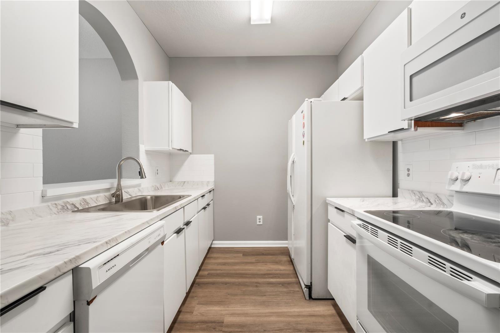 HORIZONS AT STONEBRIDGE PLACE CONDO PHASE 2 - Residential