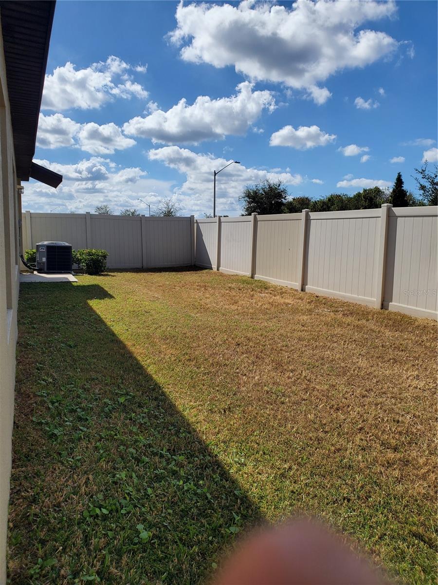 RIVERSTONE PH 1 - Residential Lease