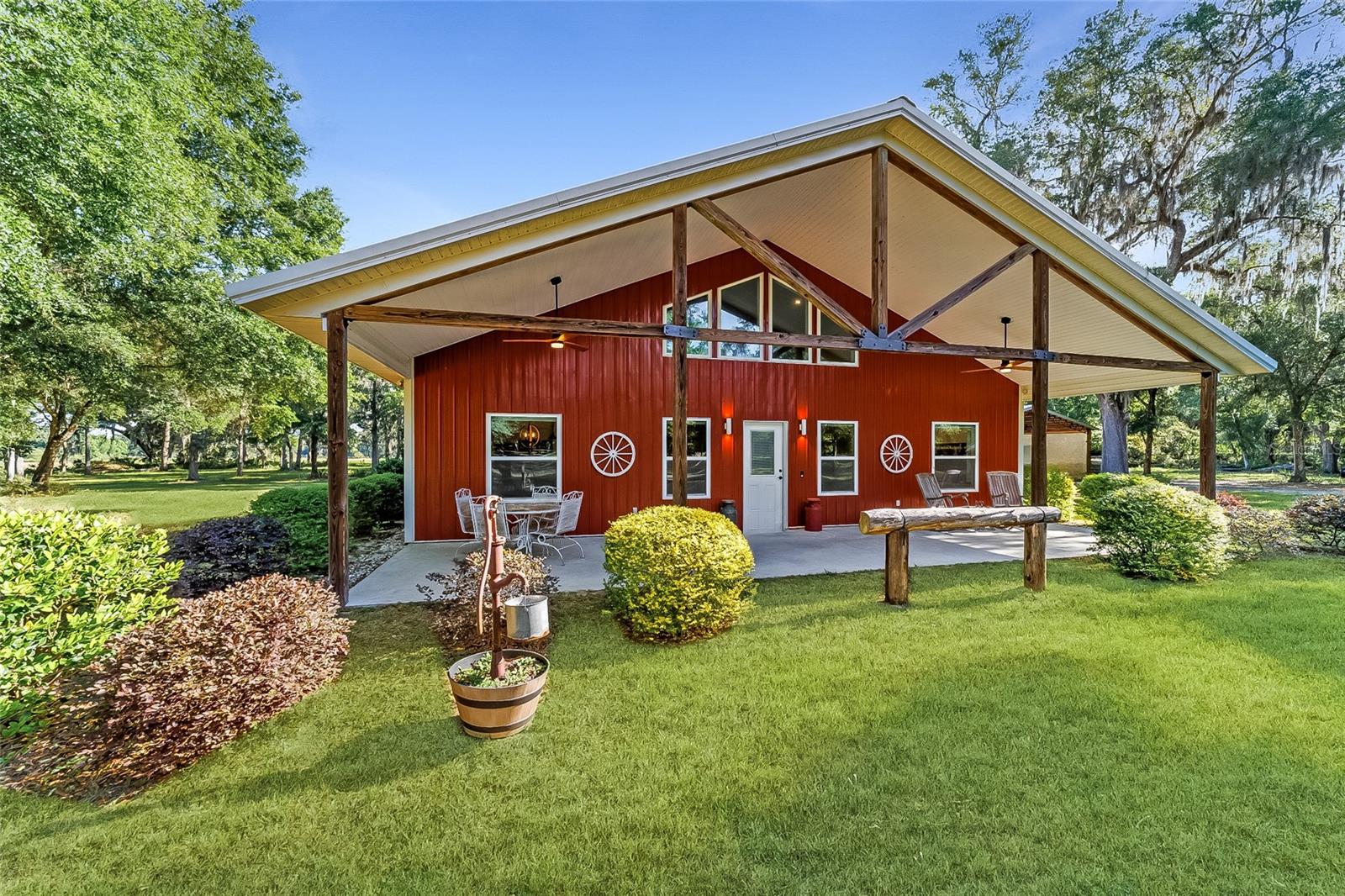 4089 E HWY 318