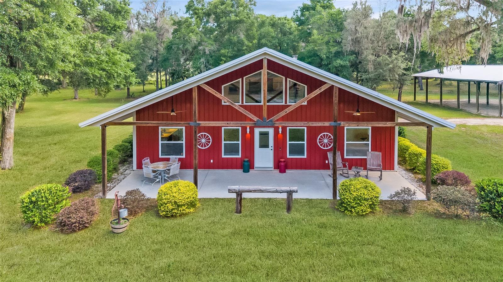 4089 E HWY 318