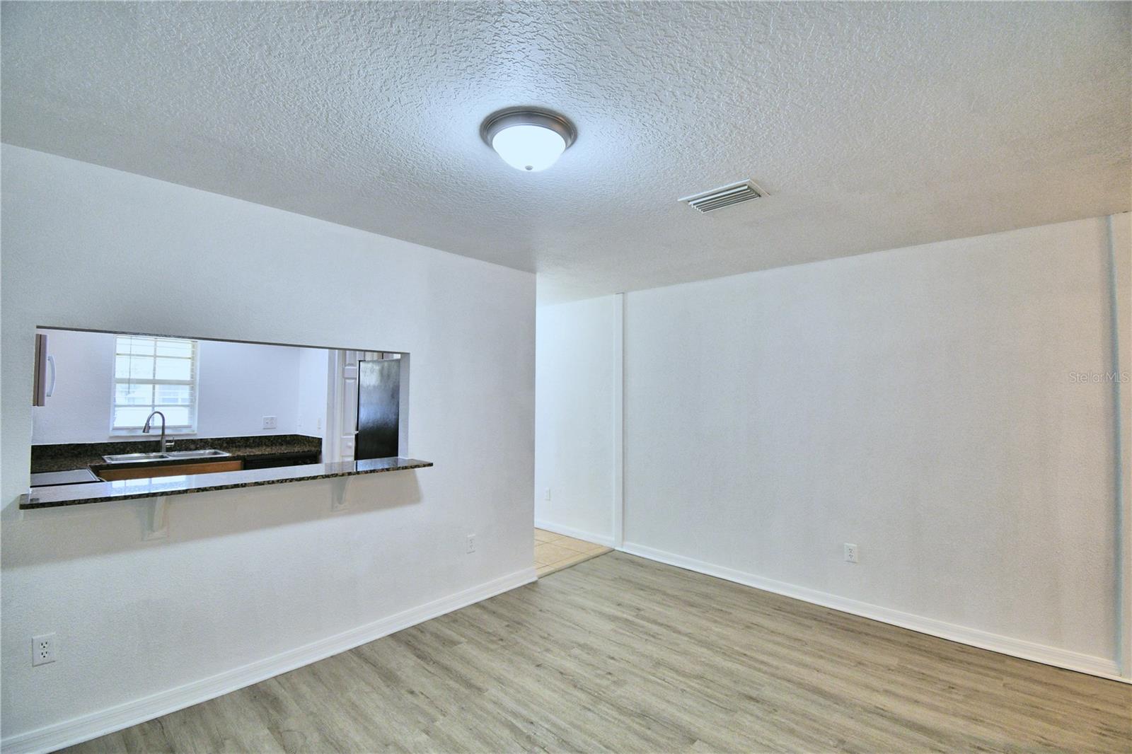 COBBLESTONE LANDING TWNHMS CONDO - Residential