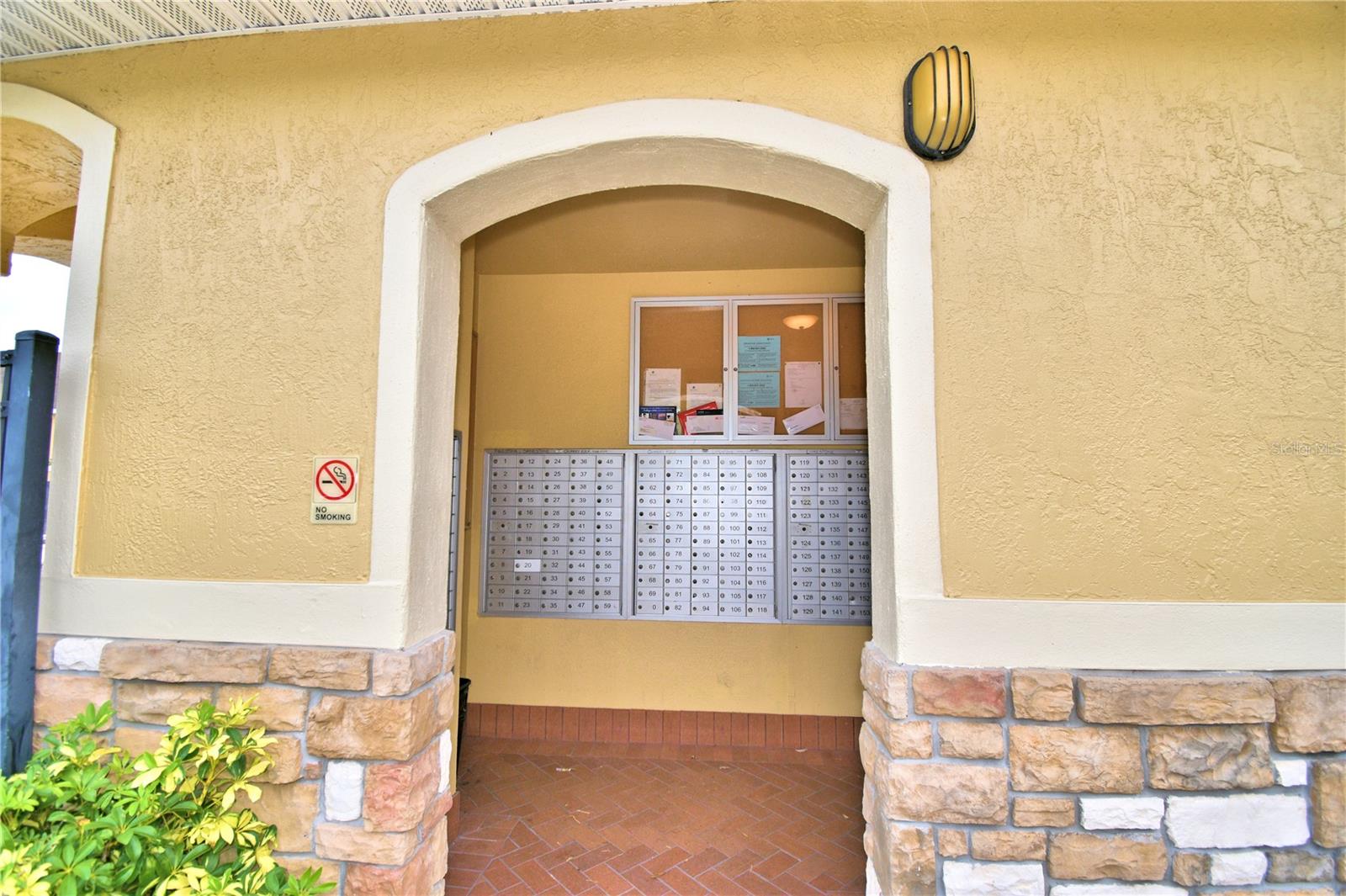 COBBLESTONE LANDING TWNHMS CONDO - Residential