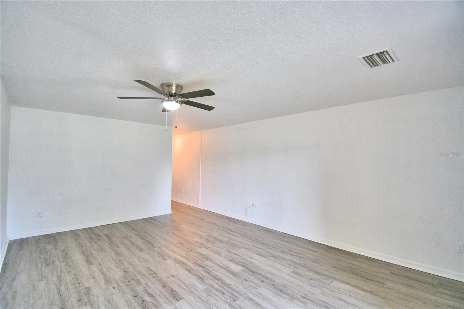 COBBLESTONE LANDING TWNHMS CONDO - Residential